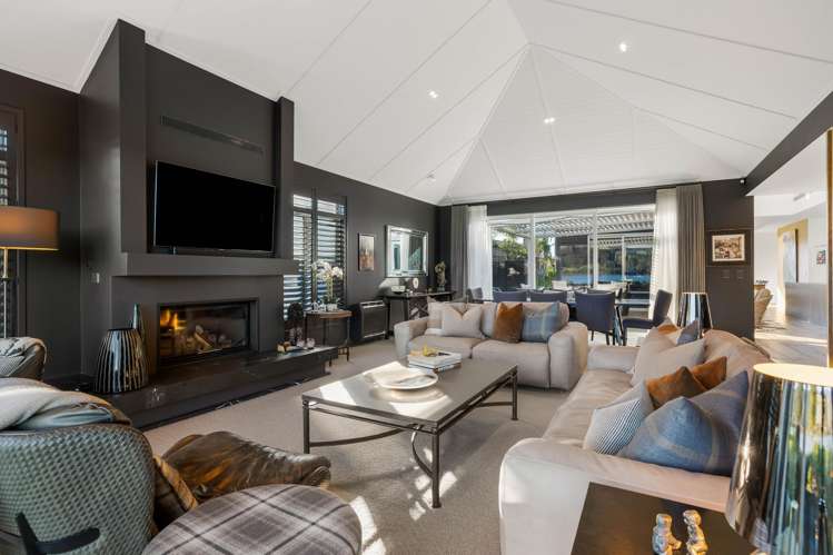 140 Waterways Parade Pauanui_24