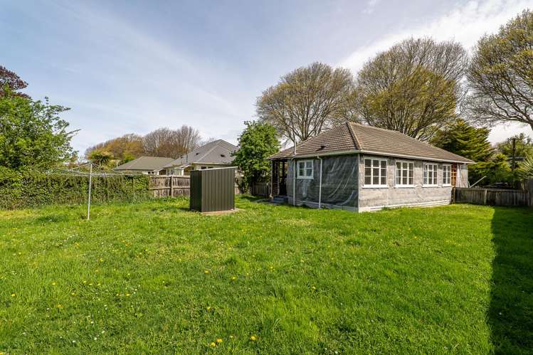 100 Emmett Street Shirley_11