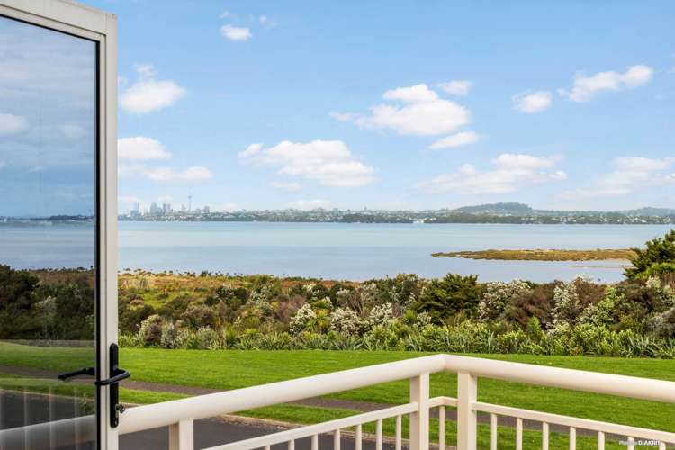 12 Longbush Road Te Atatu Peninsula_5