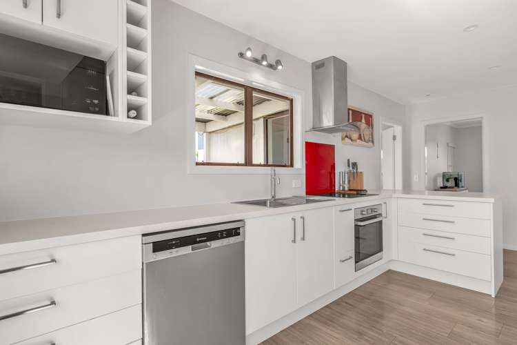 210 Whitby Road Wakefield_10