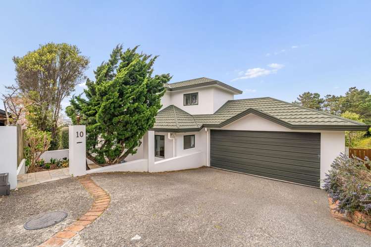 10 Marjory Close_0