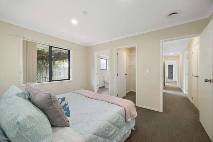 7 Puriri Crescent Hillcrest_11