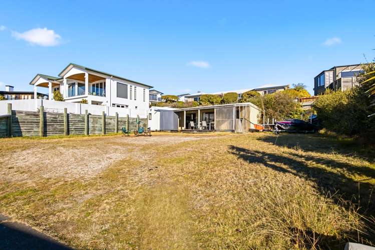 380 Lake Terrace Two Mile Bay_8