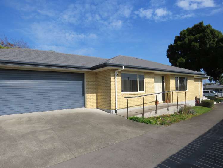 145a Tukapa Street Westown_18