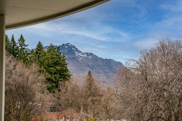 1/201 Beetham Street Queenstown_24