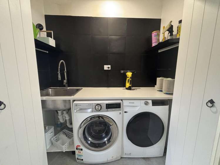9 Cooke Farm Grove Waiwhakaiho_21