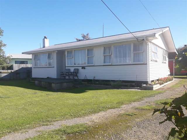 17 Saint Clair Street Takapau_1