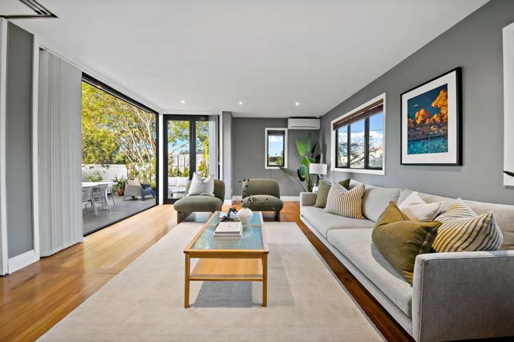 38 Wainui Avenue Point Chevalier_11
