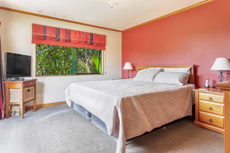 214 Shaw Road Oratia_6