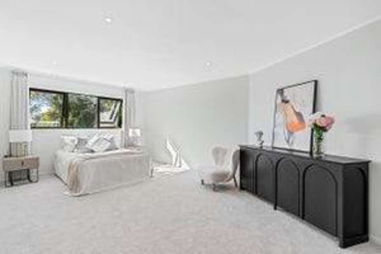 2/14 Clifton Road Waiake_16
