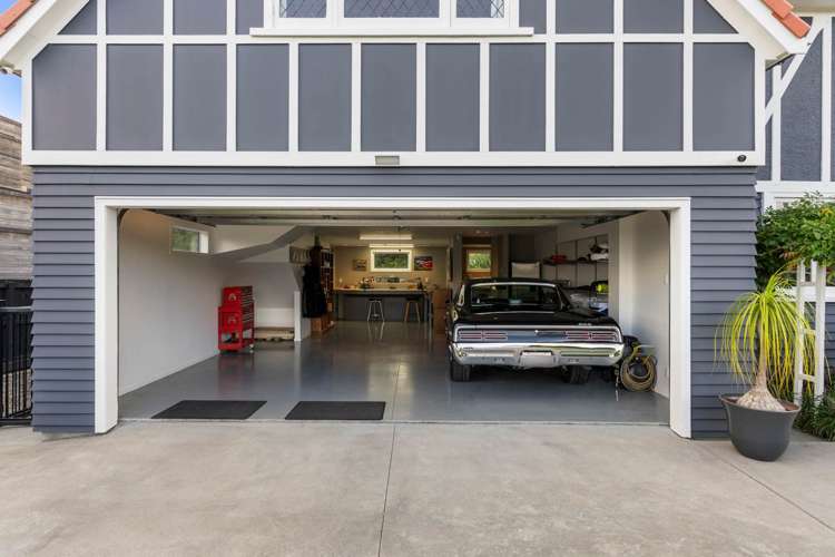 12 & 12A Springcombe Road St Heliers_34