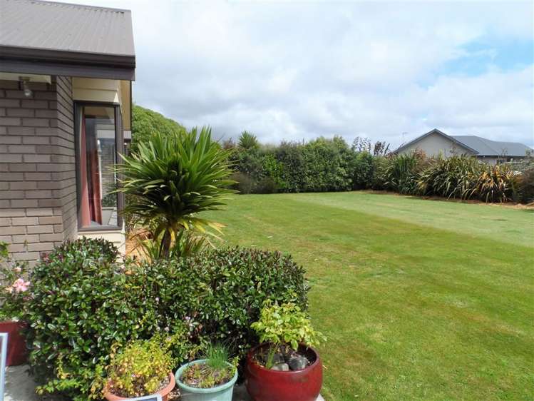 85 Mount Taylor Drive Feilding_16