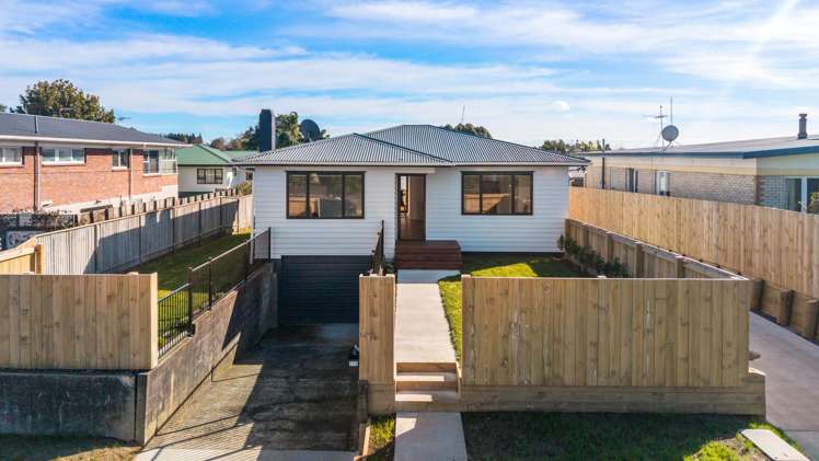 119 Victoria Street West Pukekohe_11