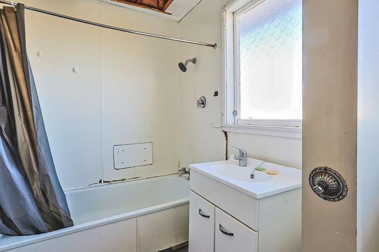 39 Folkestone Drive Flaxmere_15