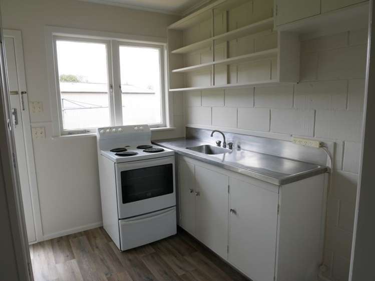 2/32 Osborne Avenue Morrinsville_5