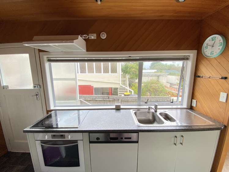 10 Kay Drive Blockhouse Bay_5