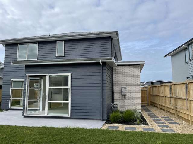 20 Onekura Street Red Beach_2