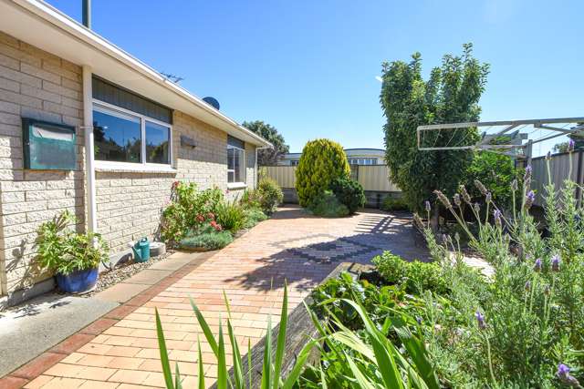 65 Park Road Carterton_1