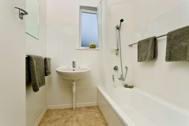 146 Birkdale Road Birkdale_3