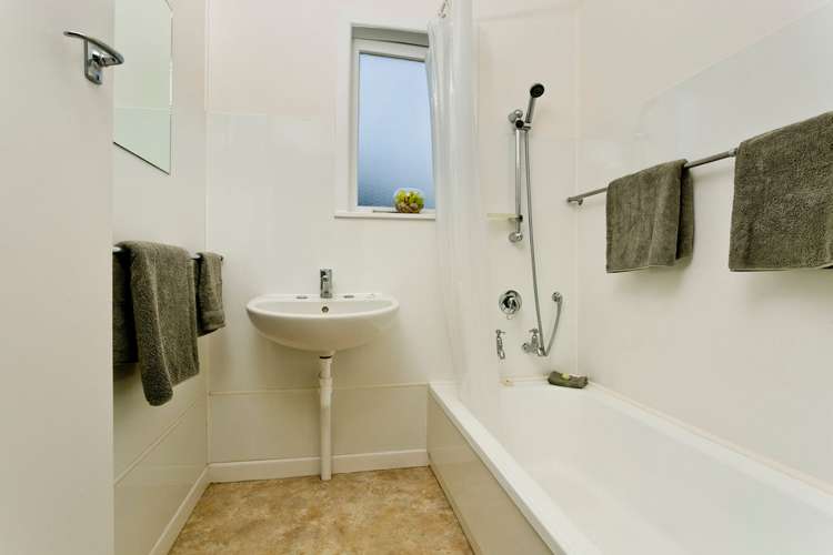 146 Birkdale Road Birkdale_3