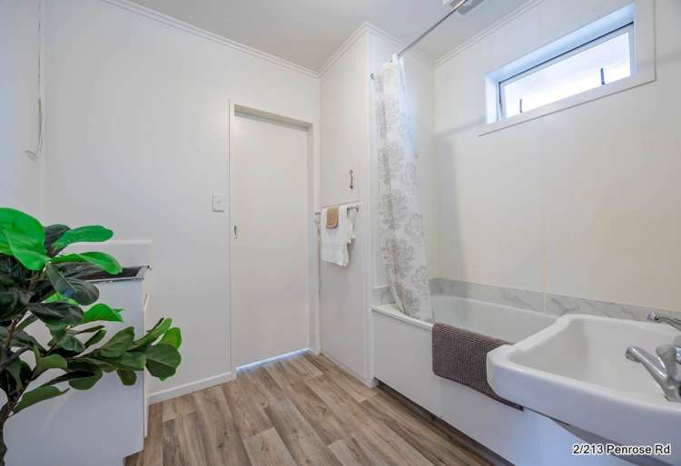 2/213 Penrose Road Mount Wellington_10