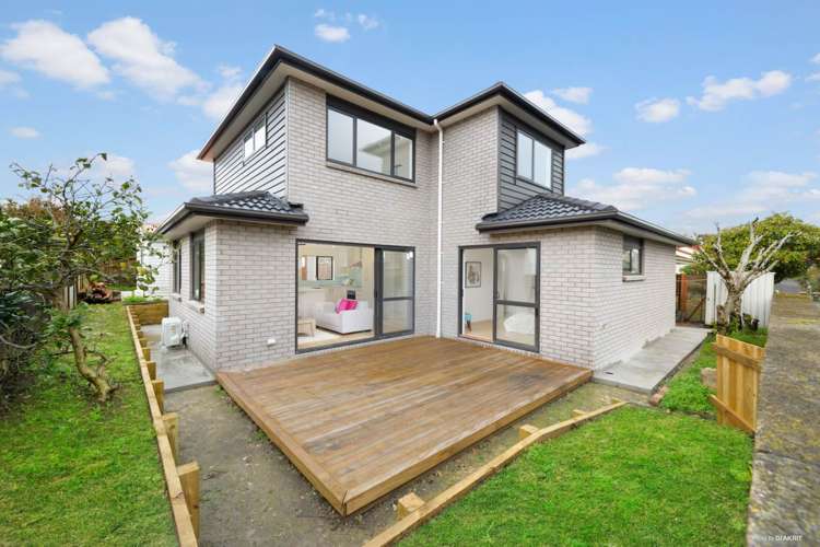 15 Diorella Drive Clover Park_2