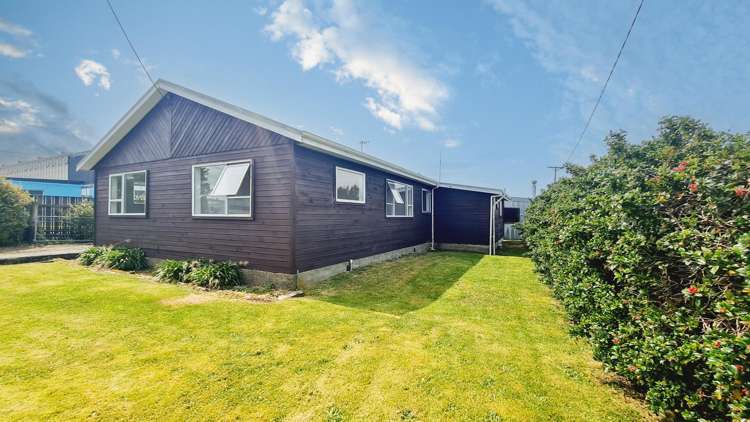 16 Napier Street Riverton_12