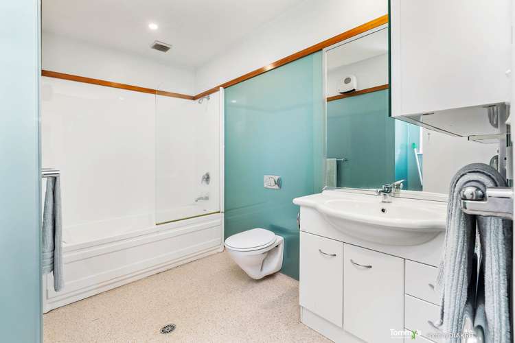 17 Northland Road Northland_13