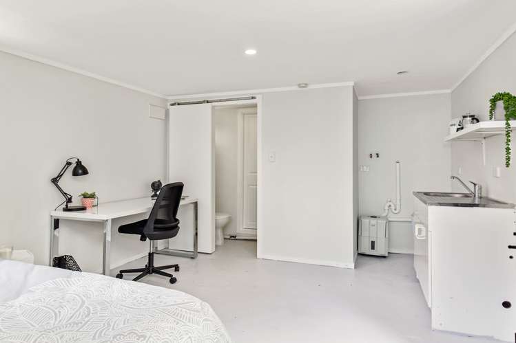 10 Hull Place Onehunga_11