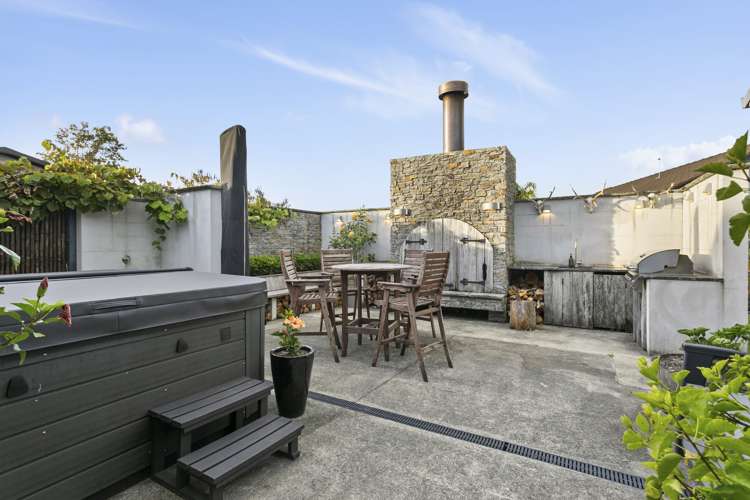 38 Parrs Cross Road Henderson_13