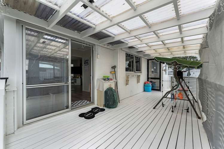 12 Suwyn Place Weymouth_22