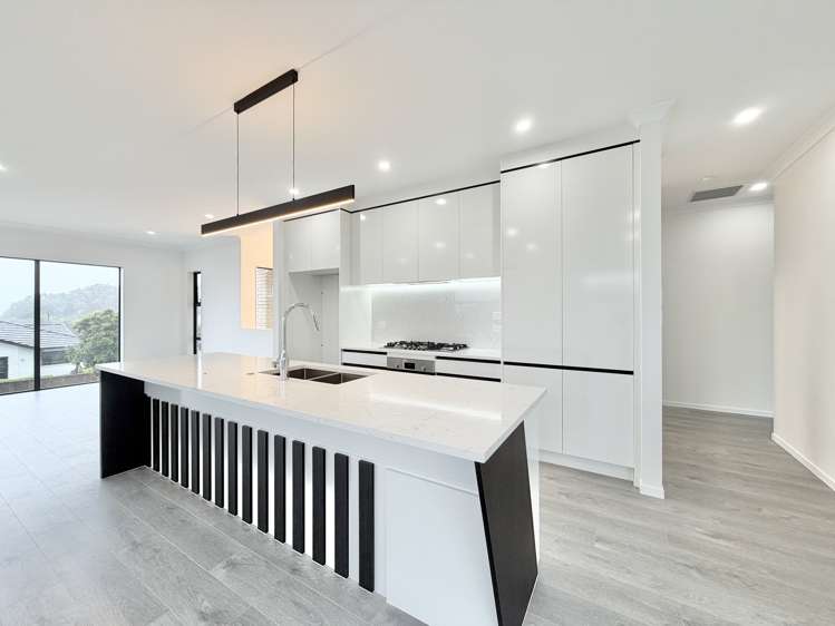 29 Pacific Heights Road Orewa_6