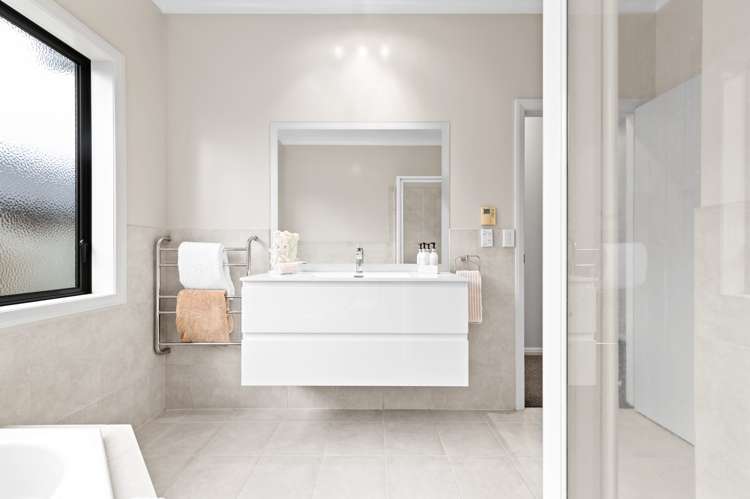 52 Wiltshire Drive Huntington_30