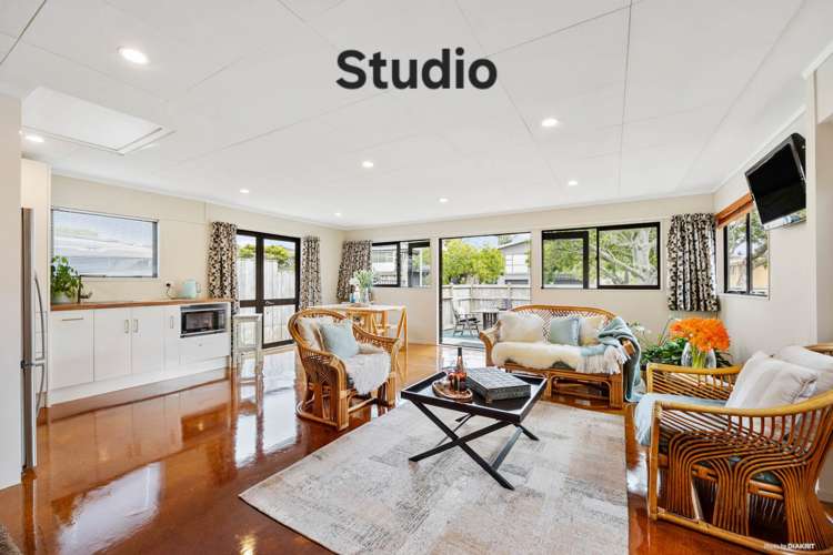 4 Sarah Place Farm Cove_21