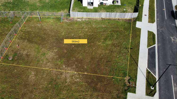 42 Opouatu Avenue Glenbrook_1