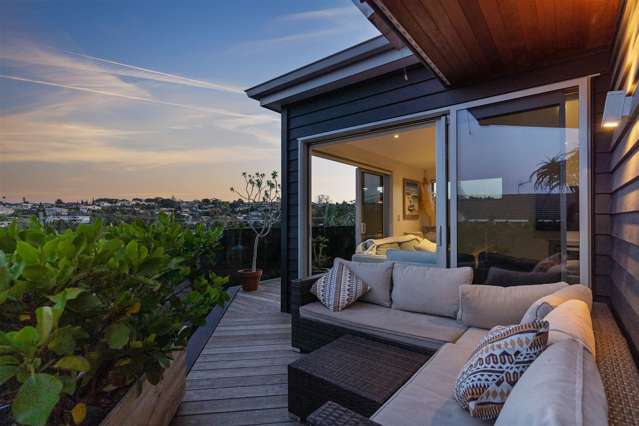 29a Peter Terrace Castor Bay_1