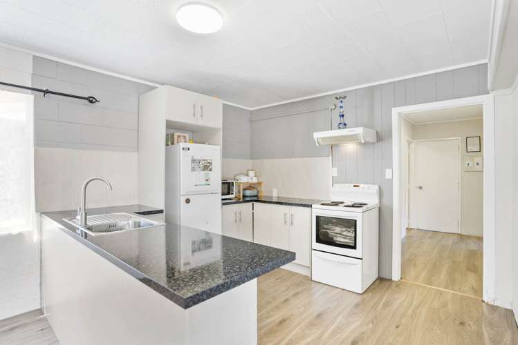 7 Jenkins Place Manurewa_18