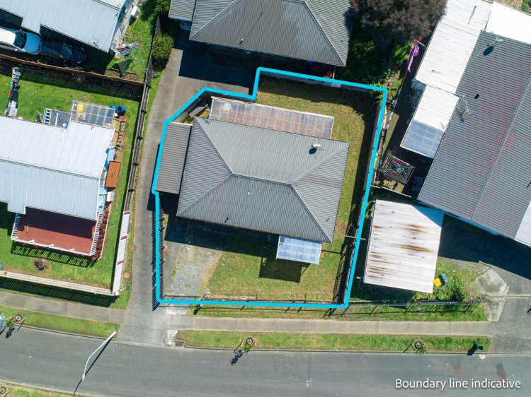 1/6 Hatherley Place Clendon Park_10