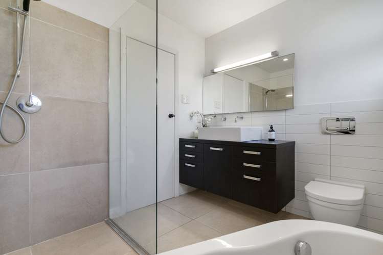 66 Kings Road Panmure_12