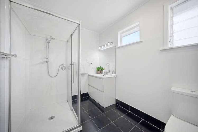 102 Taikata Road Te Atatu Peninsula_14