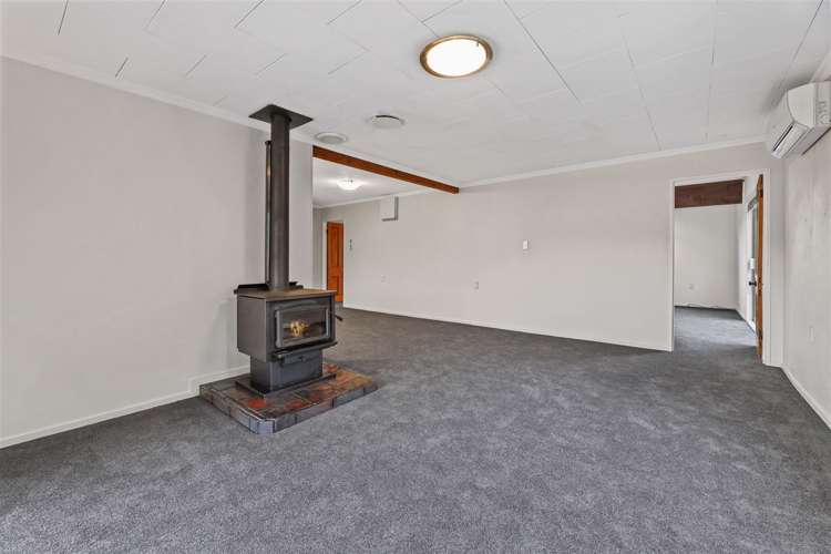 6 Riwai Street Templeton_6