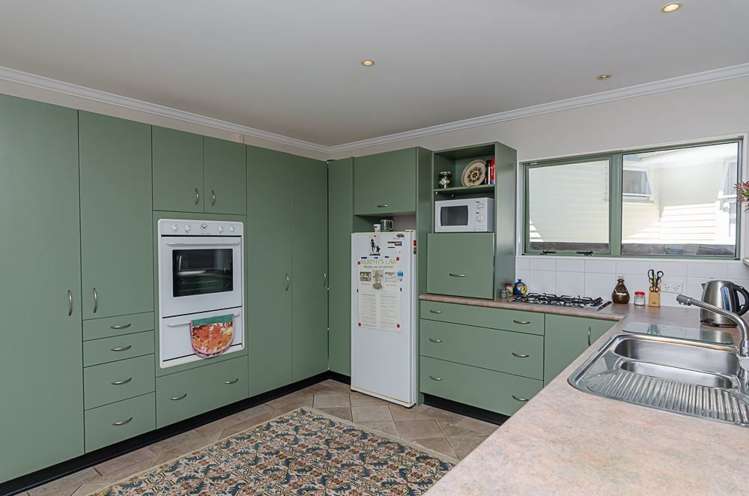 225 Belvedere Road Carterton_2