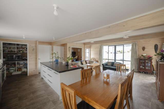 1b Waitaki Drive East Otematata_4