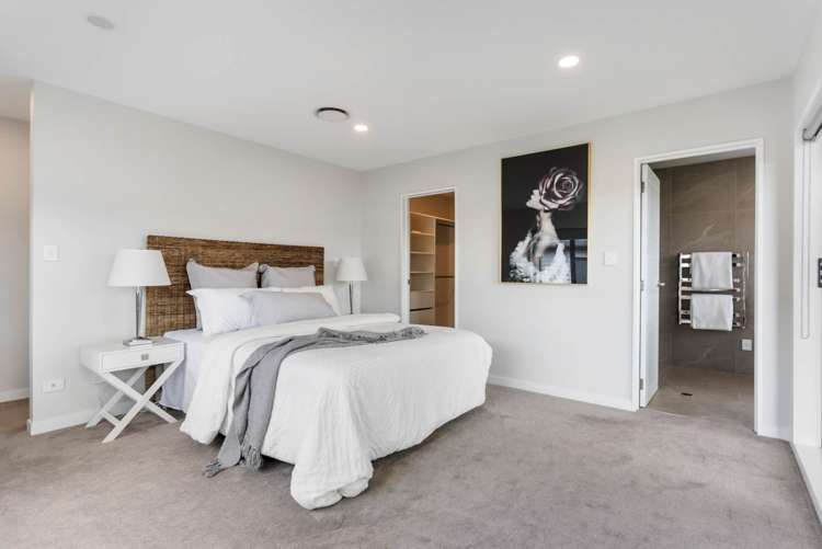 12 Hangar Lane Whenuapai_14