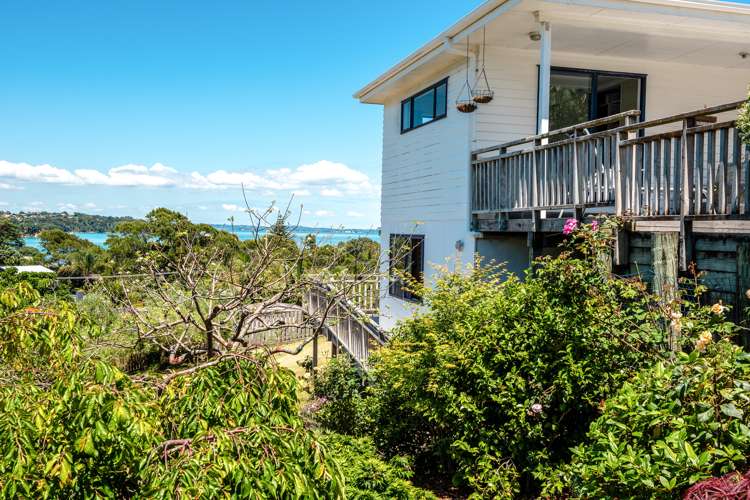 18 Marama Avenue Surfdale_2