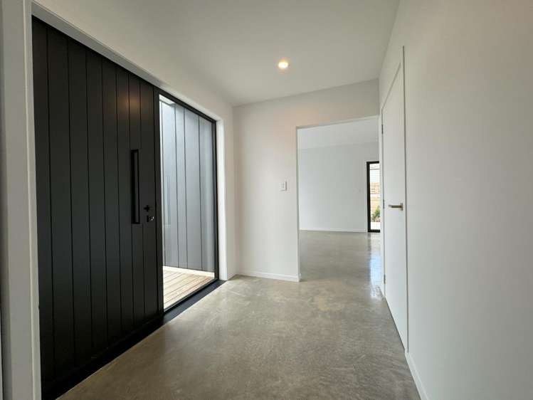 23b Crepe Myrtle Street 2046_1