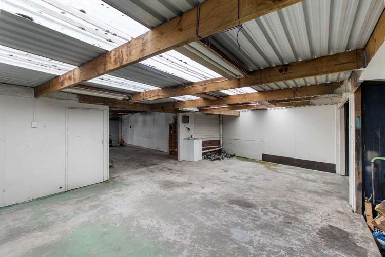 55 Bruce Mclaren Road Henderson_15