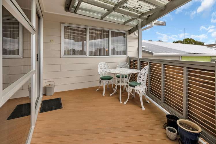 5B Robin Hood Place Onerahi_8
