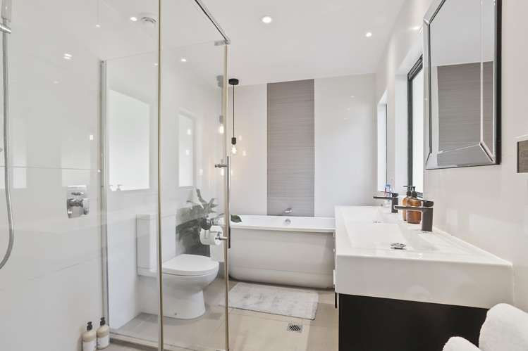 13a Avonleigh Road Green Bay_16