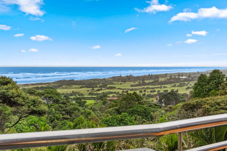 84 Domain Crescent Muriwai_25